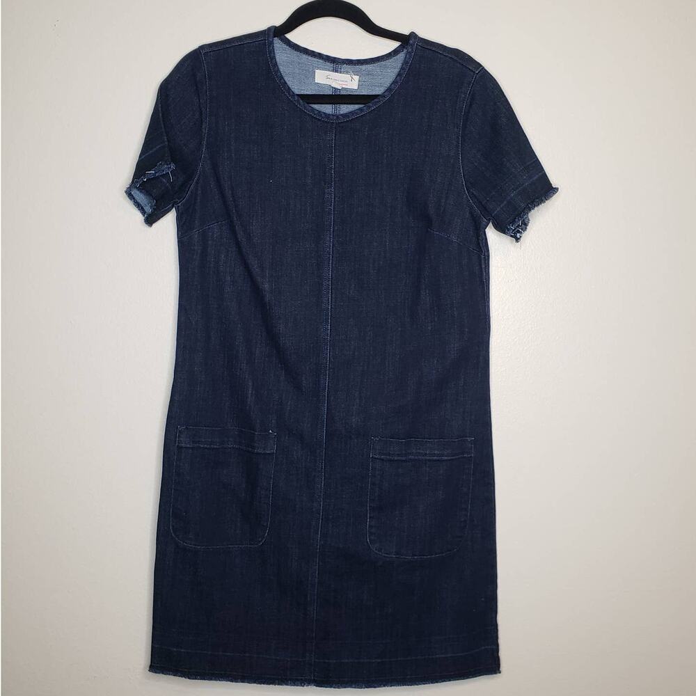 Two by Vince Camuto| Denim Shift Dress